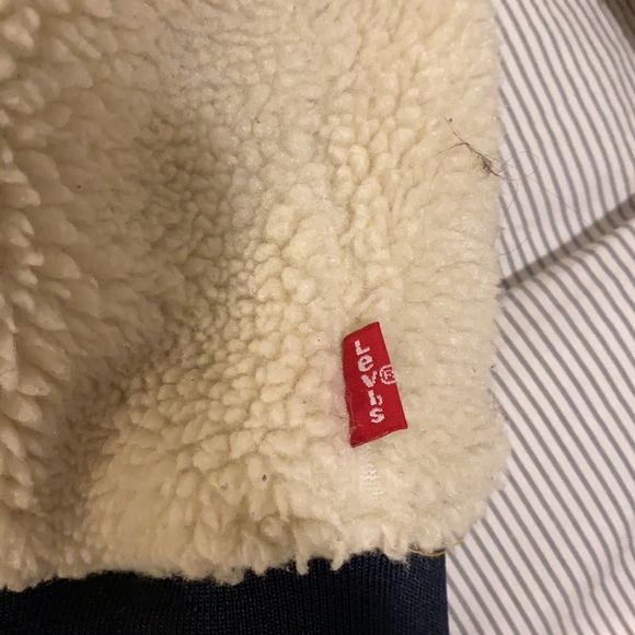 LEVI’S reversible Sherpa bomber jacket size Large - Picture 5 of 7
